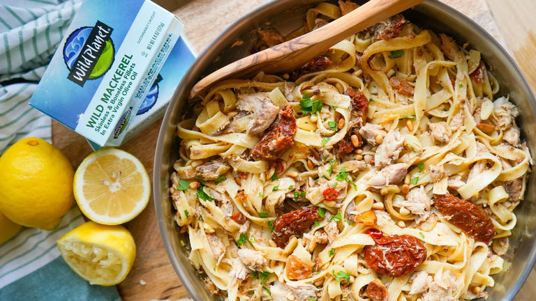 Lemon Garlic Mackerel Pasta