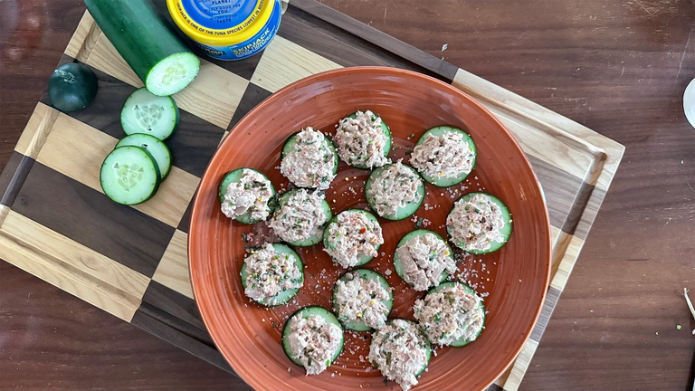 Photo of Spicy Tuna Cucumber Bites